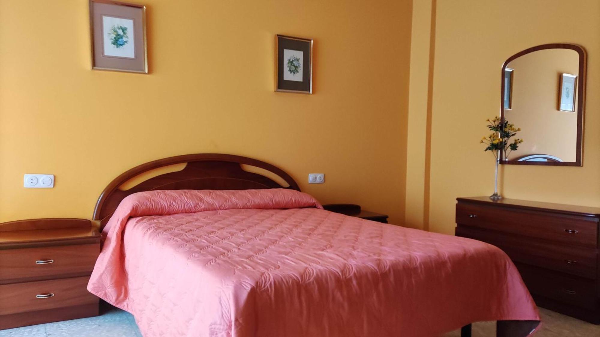 Apartamento Amplio piso en Pontedeume Exterior foto